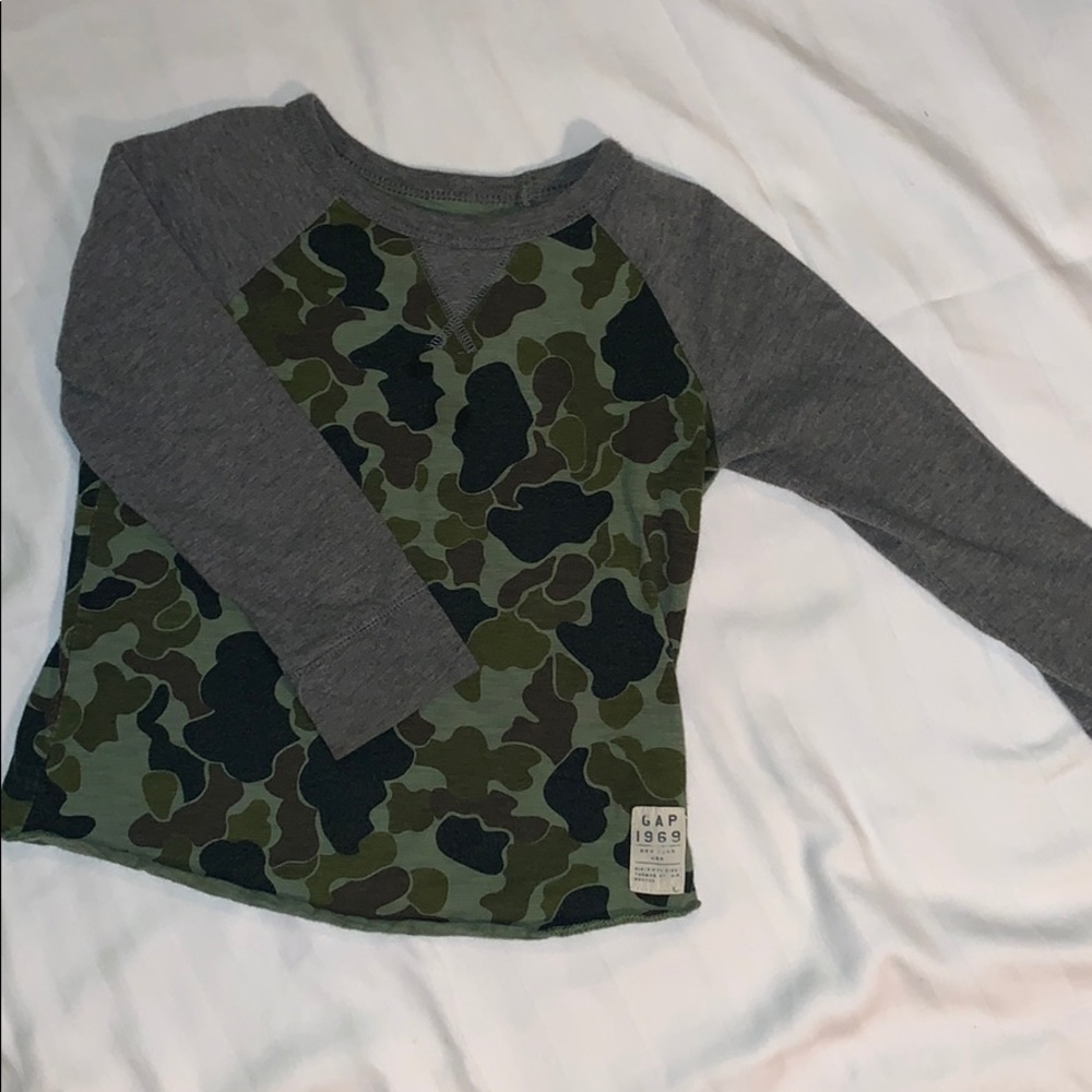 BabyGap 4T long sleeve camouflage